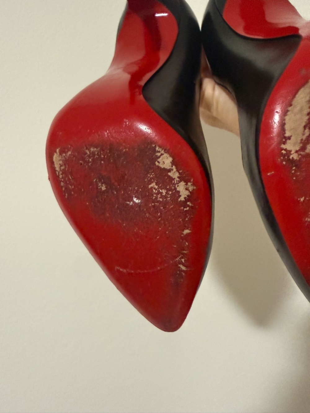 Christian Louboutin Black Pointed-Toe Leather Pumps original - Picture 2 of 6